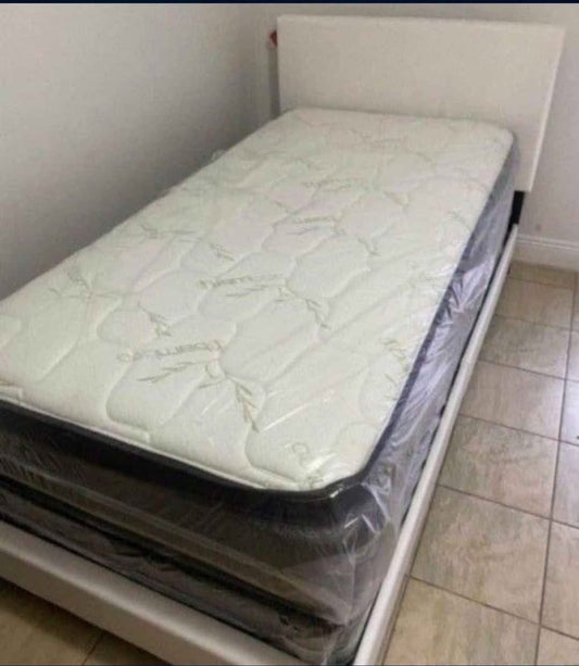 Twin Size Pillowtop Mattress and Box Spring